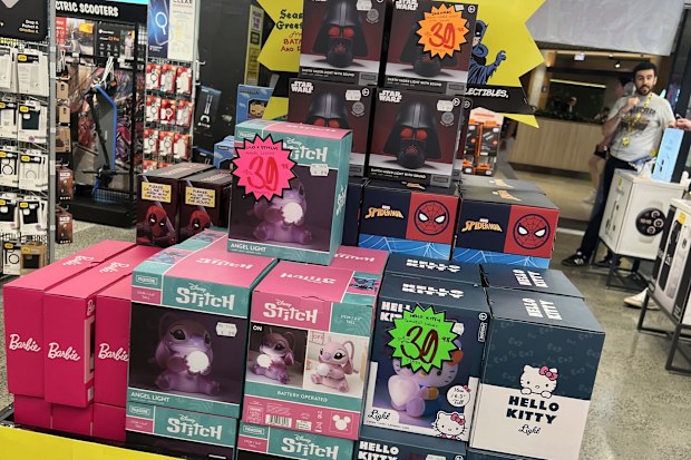 jo abi 9honey consumer reporter jb hifi christmas gift ideas lamps