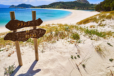 18. Praia das Rodas, Spain