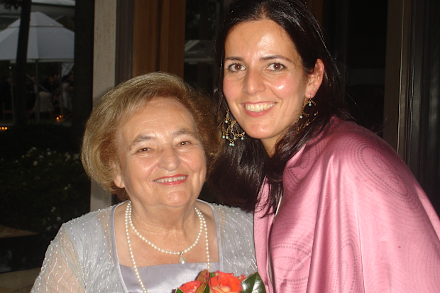 Rachelle Unreich with her mother Mira.