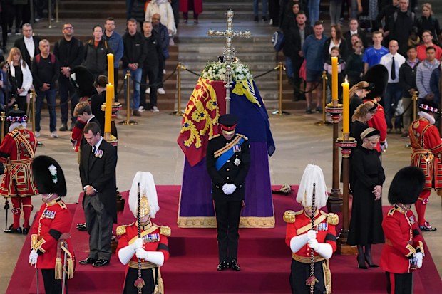 Queen Elizabeth II 's grandchildren, clockwise from front centre, Prince William, the Prince of Wales, Peter Phillips, James, Viscount Severn, Princess Eugenie, Prince Harry, the Duke of Sussex, Princess Beatrice, Lady Louise Windsor and Zara Tindall bow.