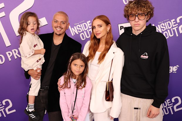 Evan Ross Ashlee Simpson and kids