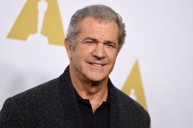 Mel Gibson arrives at the 89th Academy Awards Nominees Luncheon 2017