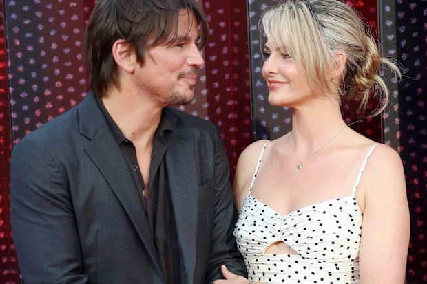 Josh Hartnett and Tamsin Egerton