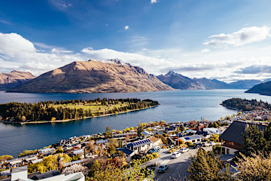 10. Queenstown, New Zealand 