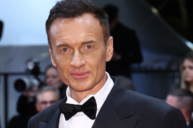 Julian McMahon
