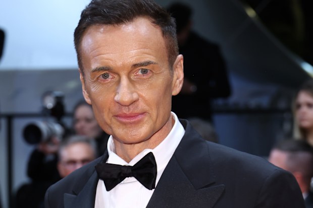 Julian McMahon
