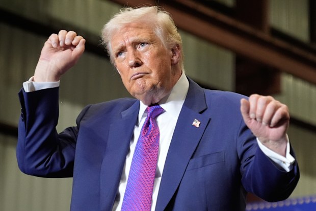 Rumours of Trump giving a speech on the existence of aliens have been shot down.