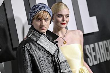 Timothée Chalamet and Elle Fanning 