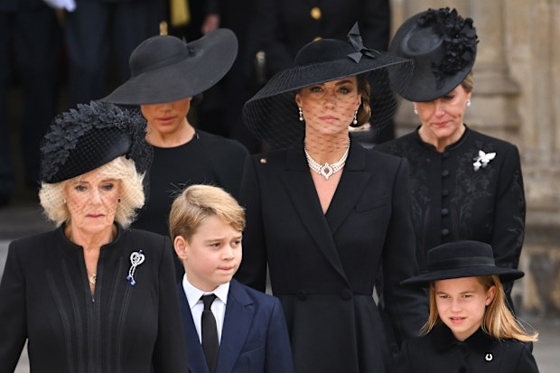 meghan markle memoir kate middleton