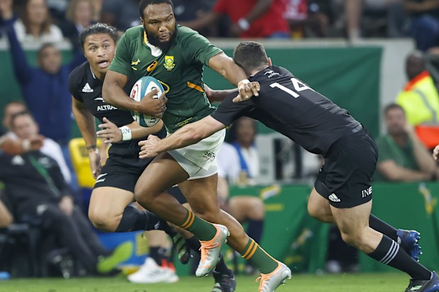 Rugby World Cup news | Injured Makazole Mapimpi replaced by Lukhanyo Am ...