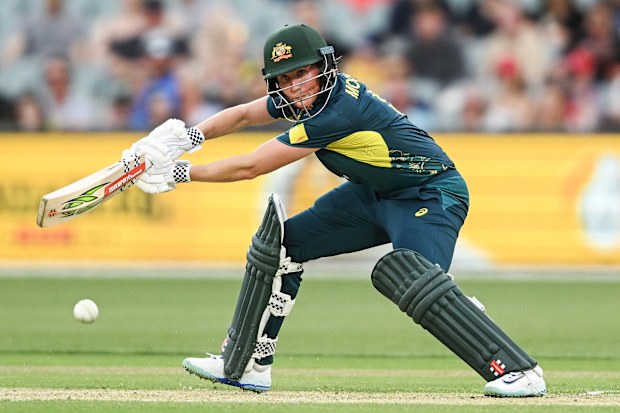 Beth Mooney of Australia bats  during game three of the T20 International Women's Ashes series at Adelaide Oval on January 25, 2025 in Adelaide, Australia. (Photo by Mark Brake/Getty Images)