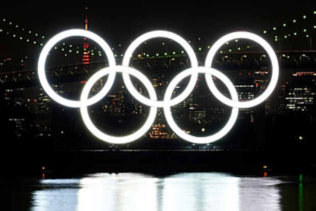 Tokyo Olympic Rings illuminated (Getty)