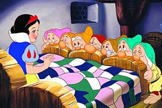 Screengrab of Snow White and the Seven Dwarfs (Disney)