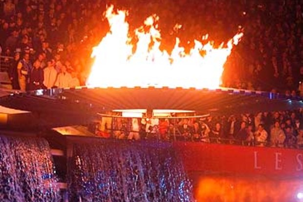 Sydney 2000 Olympic cauldron (AAP)