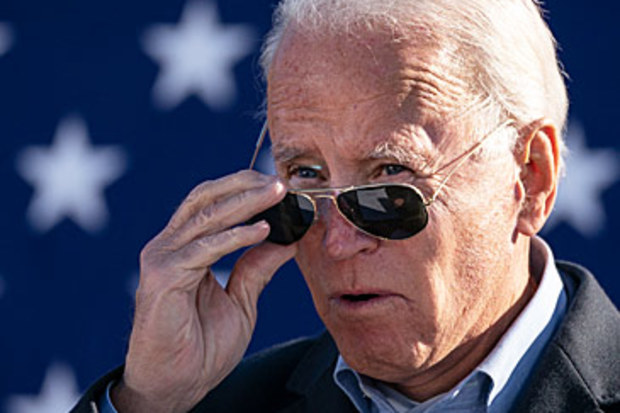 Joe Biden removing sunglasses (Getty)