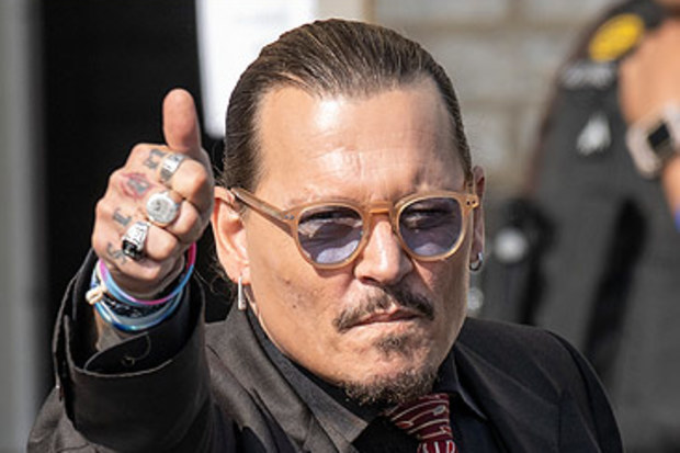 Johnny Depp outside Fairfax County Circuit Court (Getty)