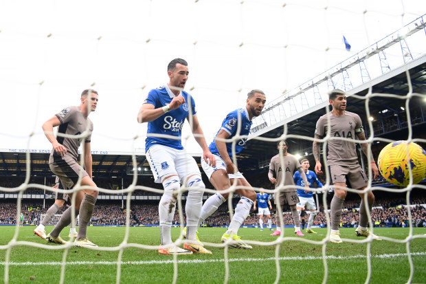Jack Harrison of Everton scores to make it 1-1 during the Premier League match between Everton FC and Tottenham Hotspur at Goodison Park on February 03, 2024 in Liverpool, England. (Photo by Michael Regan/Getty Images)