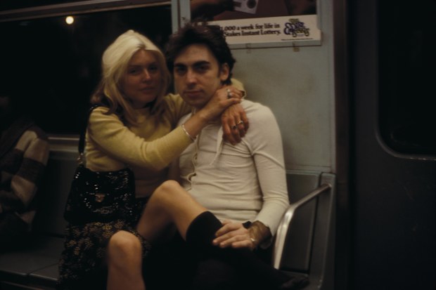 Debbie Harry, Chris Stein, ride subway