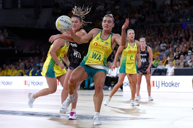 Kate Heffernan of the Silver Ferns collides with Liz Watson of the Australian Diamonds during the Constellation Cup match between the Australia Diamonds and the New Zealand Silver Ferns at John Cain Arena on October 19, 2022 in Melbourne, Australia. (Photo by Darrian Traynor/Getty Images)