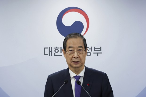 South Korean acting President Han Duck-soo