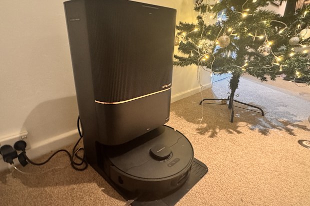 Dreame X40 Ultra Robot Vacuum and Mop review