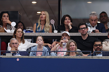 Emily Blunt, John Krasinksi and their kids