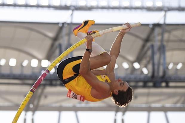 Armand Duplantis.