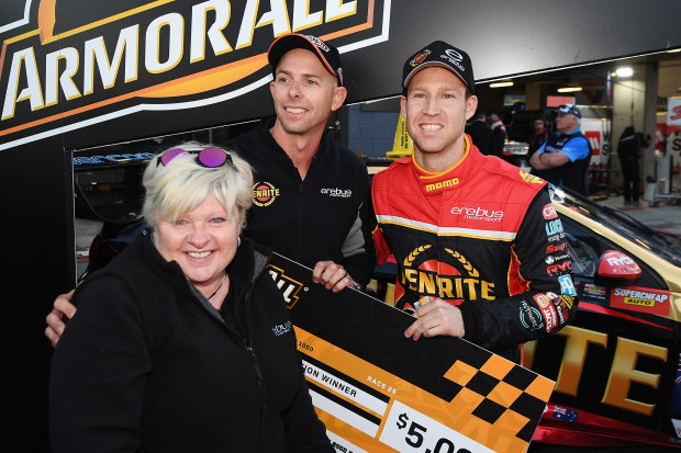 David Reynolds (right) and Luke Youlden (middle), pictured with team owner Betty Klimenko (left), won the 2017 Bathurst 1000 with Erebus Motorsport.