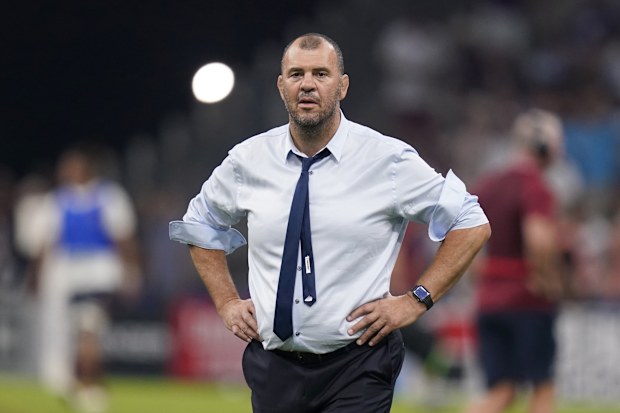 Argentina coach Michael Cheika on the pitch.