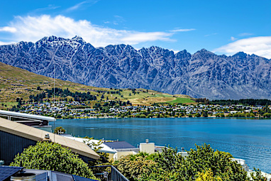 9. Queenstown, New Zealand