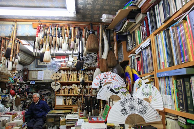 Picture a pocket-sized Kyoto and you've got Insadong, a neighbourhood which is steeped in the arts. 