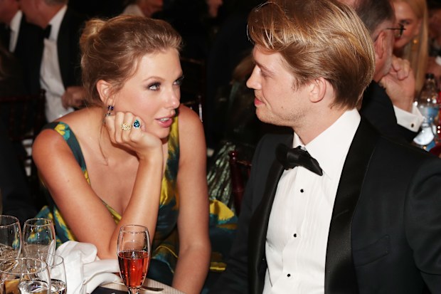Taylor Swift and Joe Alwyn