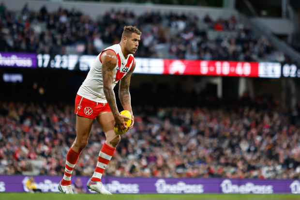 MELBOURNE, AUSTRALIA - MAY 07: Lance Franklin of the Swans kicks the ball during the 2023 AFL Round 08 match between the Collingwood Magpies and the Sydney Swans at the Melbourne Cricket Ground on May 7, 2023 in Melbourne, Australia. (Photo by Dylan Burns/AFL Photos)