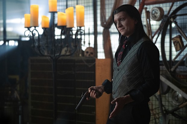 Stan: TWISTED METAL -- S2 -- Pictured: Anthony Carrigan as Calypso -- (Photo by: Pief Weyman/PEACOCK)
