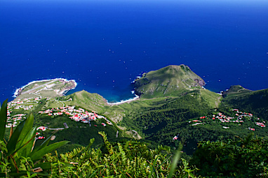 9. Juancho E. Yrausquin Airport, Caribbean