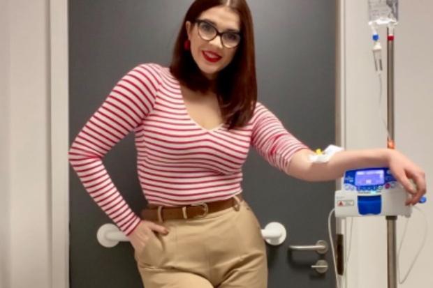 Scarlett Luxe vintage inspired model crohns disease battle