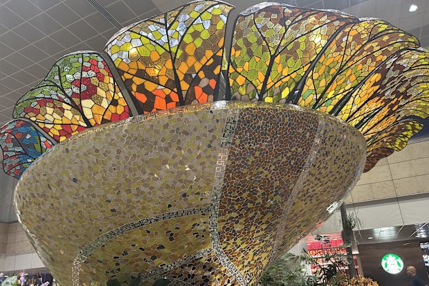 Each terminal at Singapore Changi Airport has its own eye-catching exhibits.