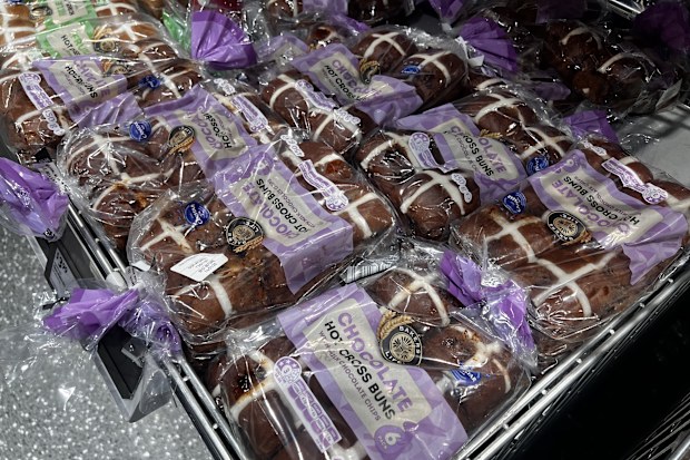 aldi hot cross buns range 2026