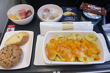 5. Cathay Pacific