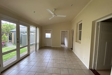 Living/Dining Room: Before