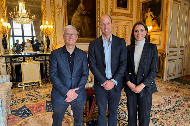Tim Cook, Prince William and Kate, the Princess of Wales, September 2023
