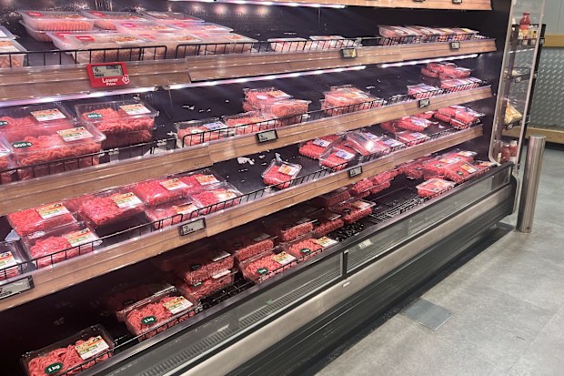 woolworths beef mince display