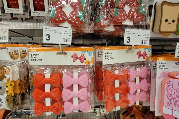 Kmart bow bag clips