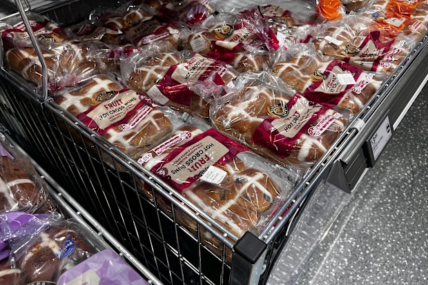 aldi hot cross buns range 2026