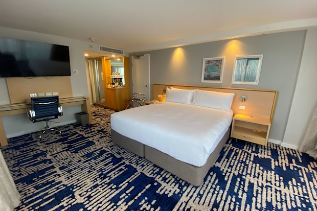 Crowne Plaza Coogee Beach room