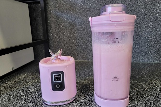 Kmart USB portable blender with strawberry smoothie