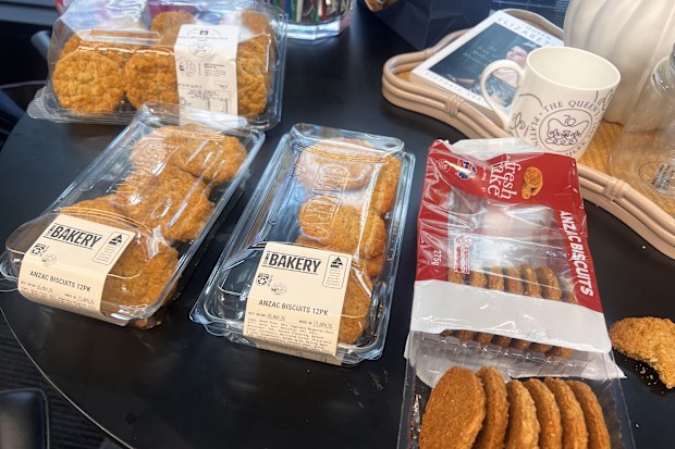ANZAC biscuits chewy vs crunchy