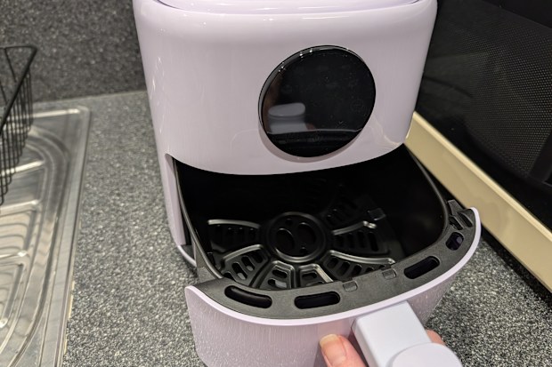 Kmart 2L mini air fryer