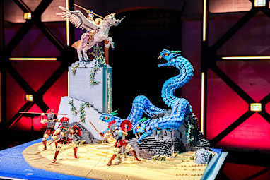 Spartans vs Hydra | Grand Finale