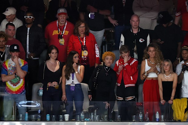 LAS VEGAS, NEVADA - FEBRUARY 11: (L-R) Actor Miles Teller, singer Lana Del Rey, singer Ice Spice, singer Taylor Swift, and actress Blake Lively react in the fourth quarter during Super Bowl LVIII between the San Francisco 49ers and Kansas City Chiefs at Allegiant Stadium on February 11, 2024 in Las Vegas, Nevada. (Photo by Rob Carr/Getty Images)
